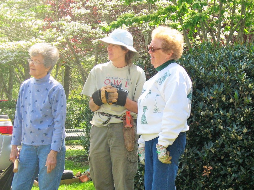 Dirt Diggin' Day April 21, 2015